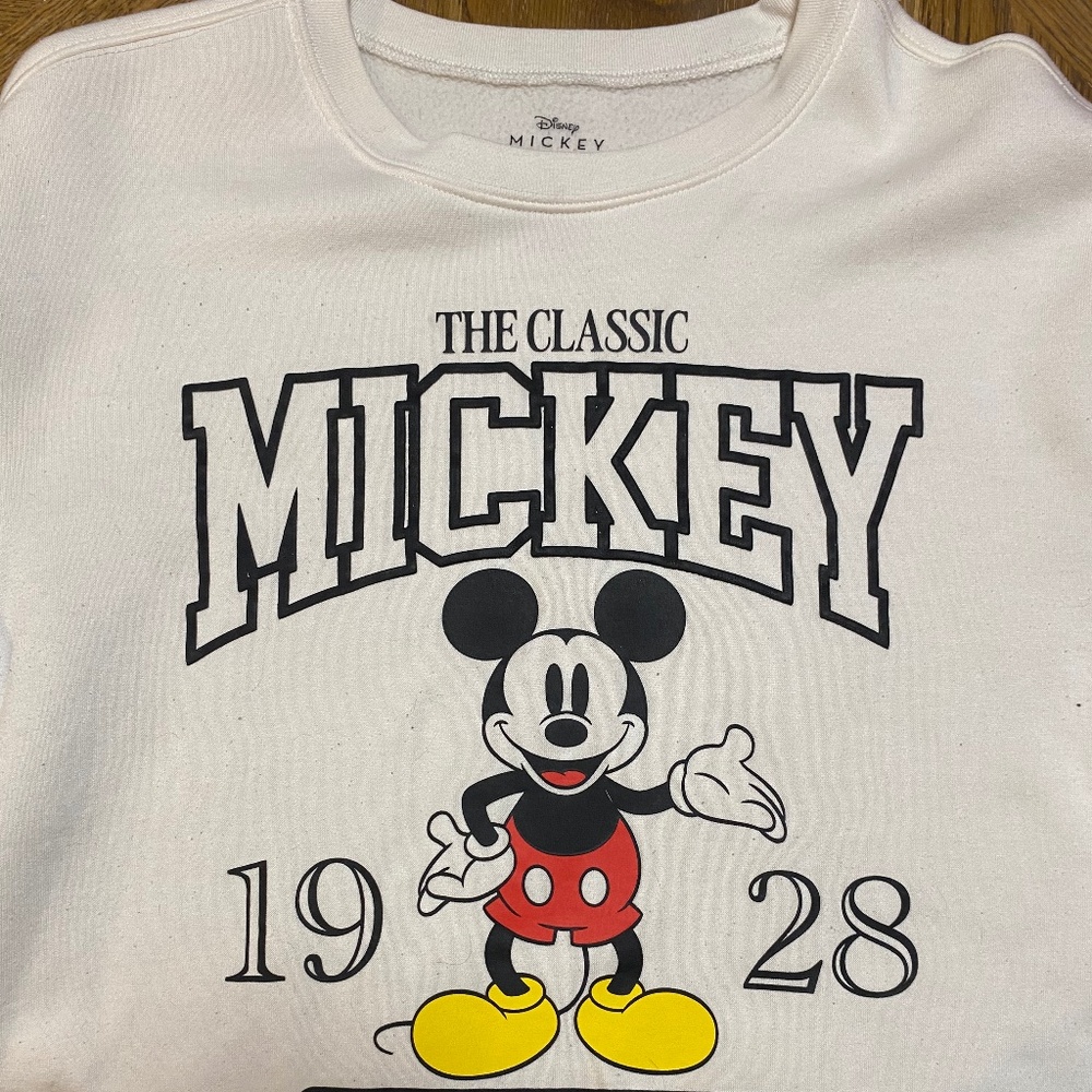 Disney vintage mickey sweat shirt